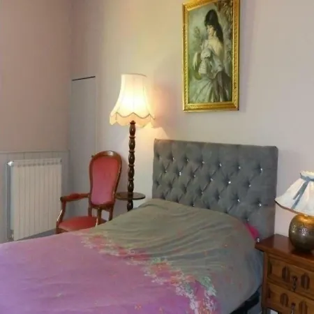 Apartment Sarrant - 4 Pers, 80 M2, 3/2 *